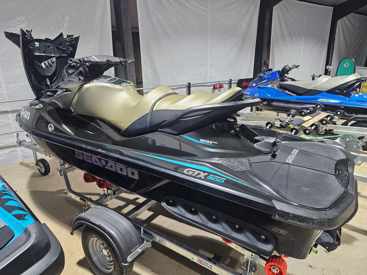 2016 Pre-owned Sea-Doo GTX Limited 300hp LOW HOURS